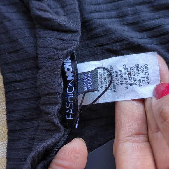 New FASHION NOVA Set‎ Black color, Medium Size - Picture 8 of 9